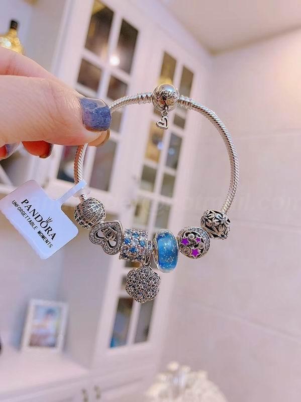 Pandora Bracelets 542